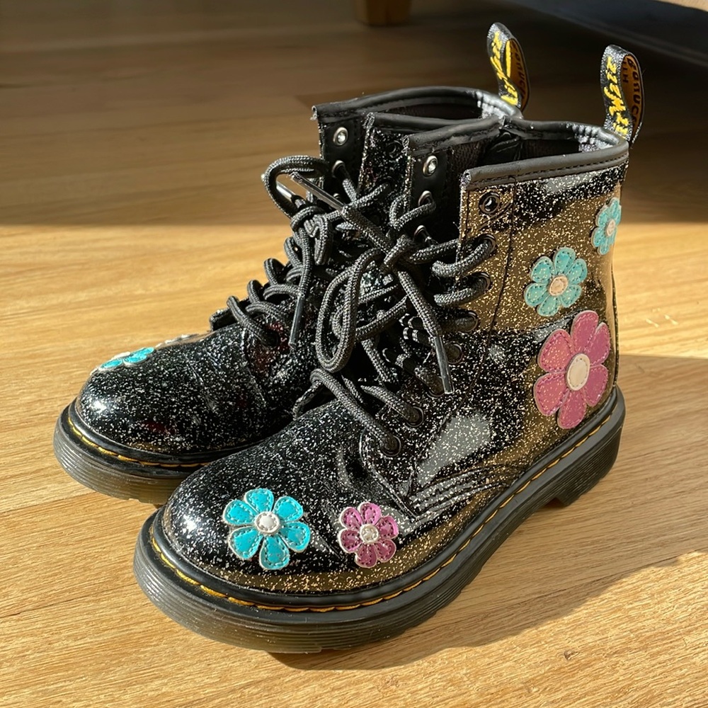 Dr Martens Girls Boots